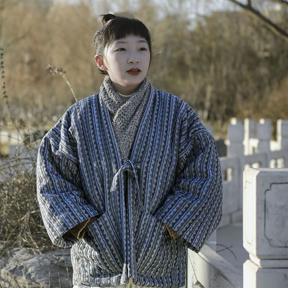Retro Style Women's Winter Cot - Traditional Winter Japanese Clothing บทวิจารณ์และราคา
